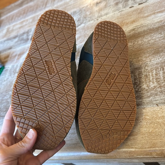 Teva Highside 84 Size 5.5 - Picture 3 of 4